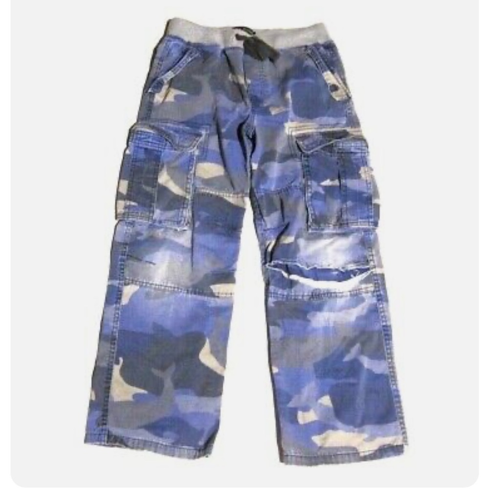 KIDS BOYS mini boden camo cargo pants in blue & gray